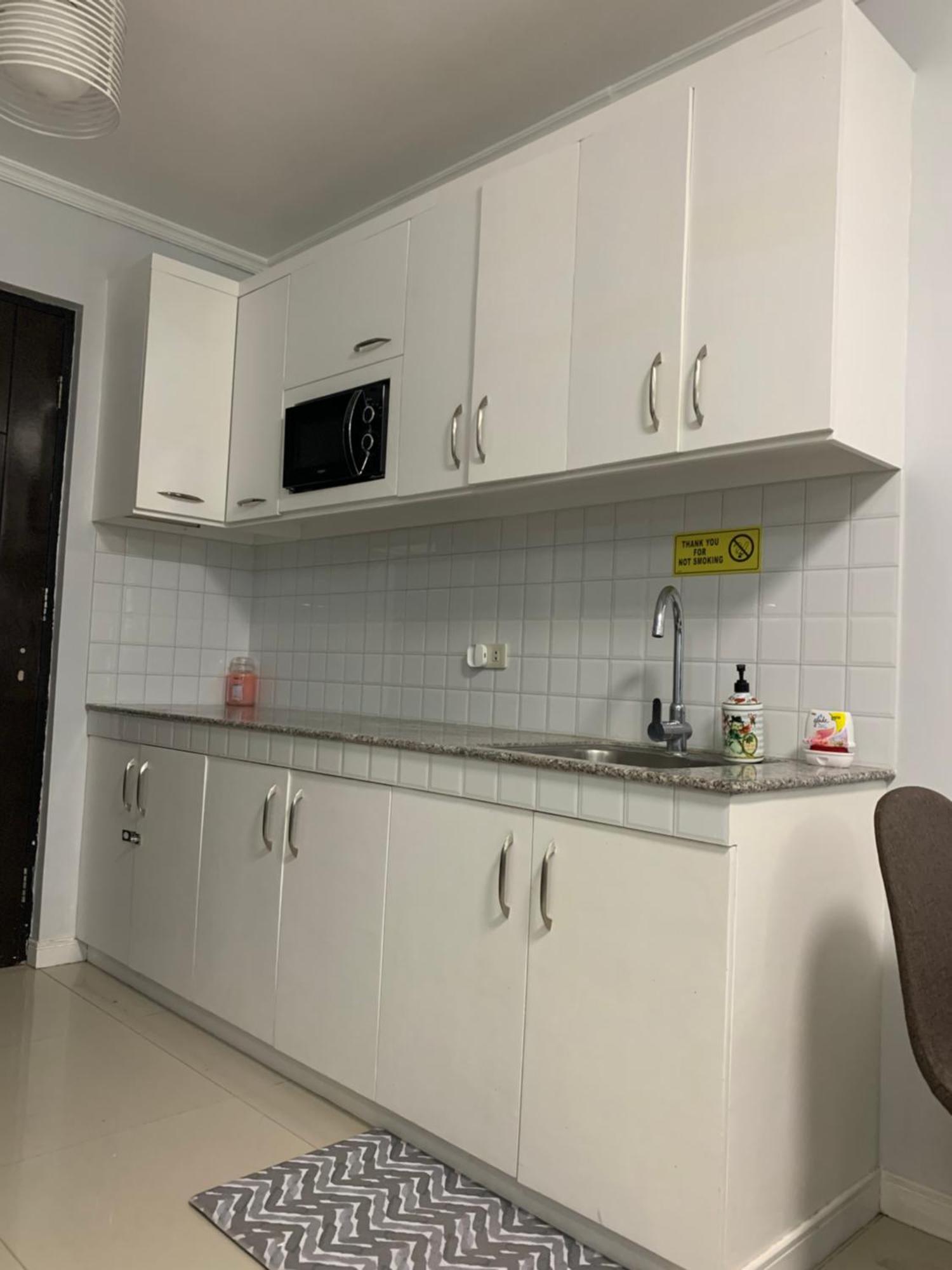 Spacious 2-Bedroom Condo,Wifi,Netflix,Free Parking Cagayan de Oro Luaran gambar